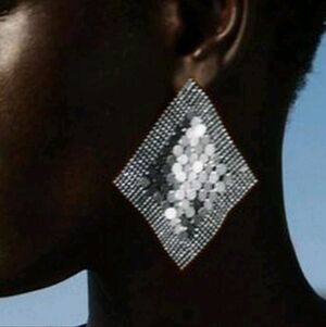 NEW! ZARA Stunning Silver Rhombus Mesh Statement Earrings